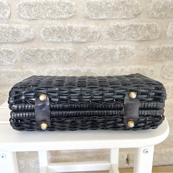 Vintage wicker box purse black vinyl woven large - Picture 6 of 12